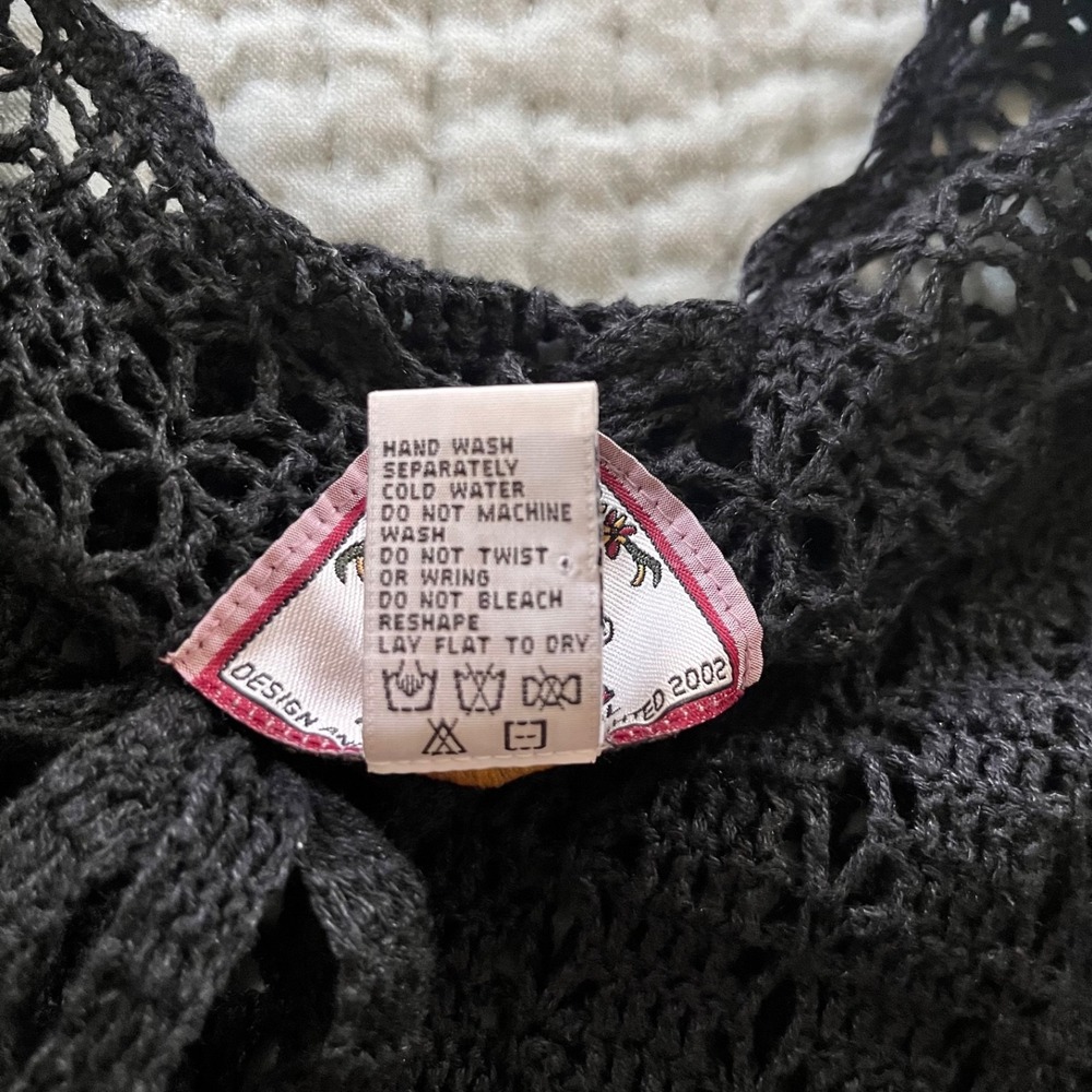 Vintage TIARA INTERNATIONAL Crochet Cardigan Sweater M Black Y2K Boho Goth - Picture 7 of 7